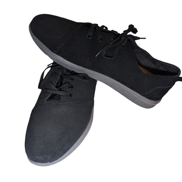 BNWOT Size 12 Mens Black Toms - Picture 2 of 7